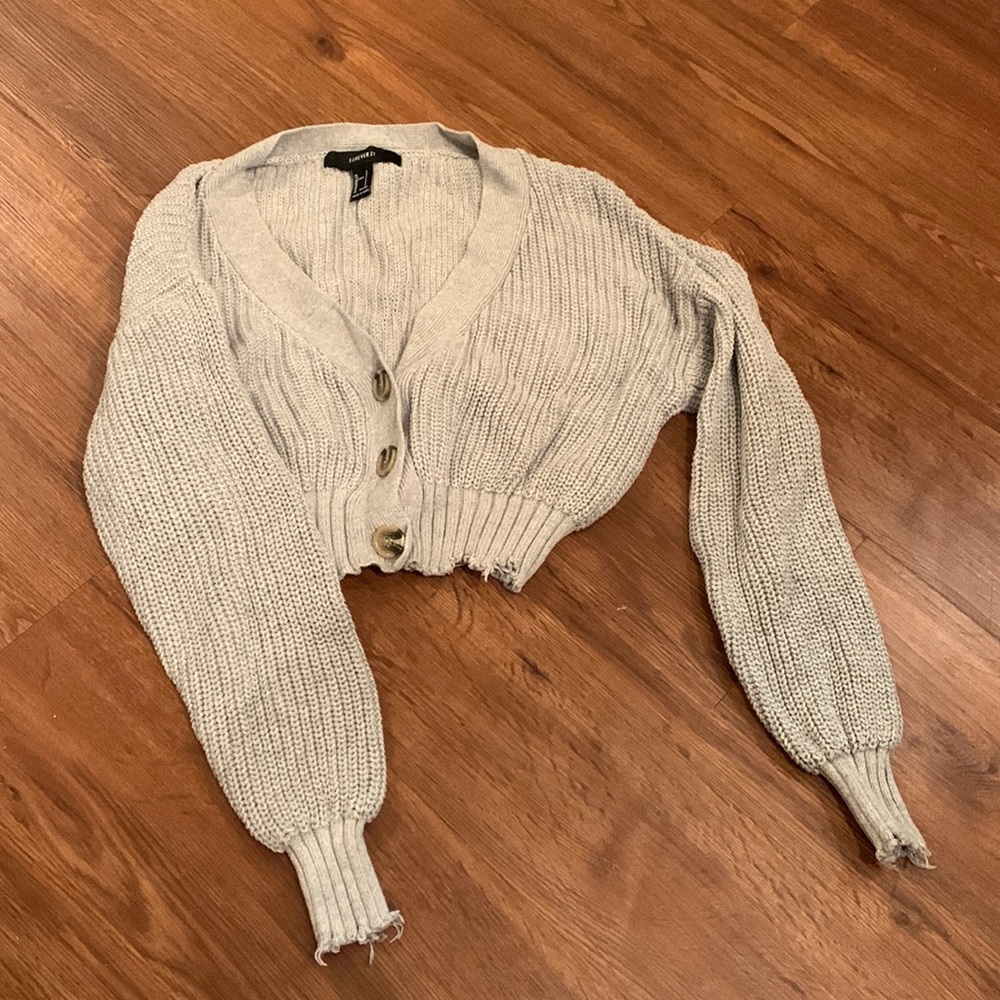 Crop sweater